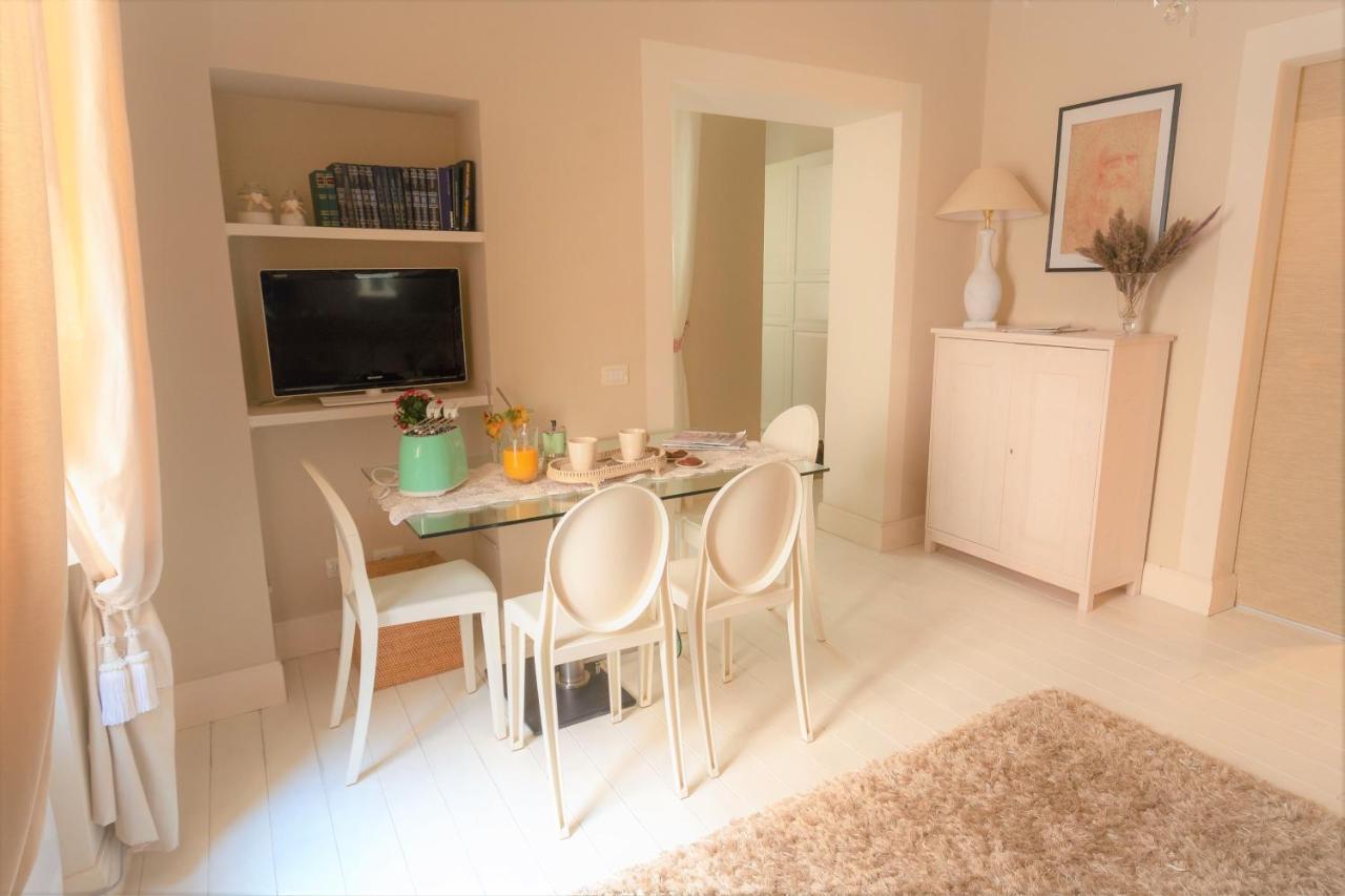 White Florence Suite 外观 照片